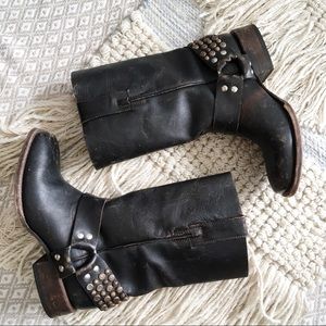 Freebird • womens distressed boots